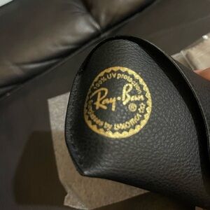 Ray-Ban Black Case for glasses with soft cloth cleaner NEW
